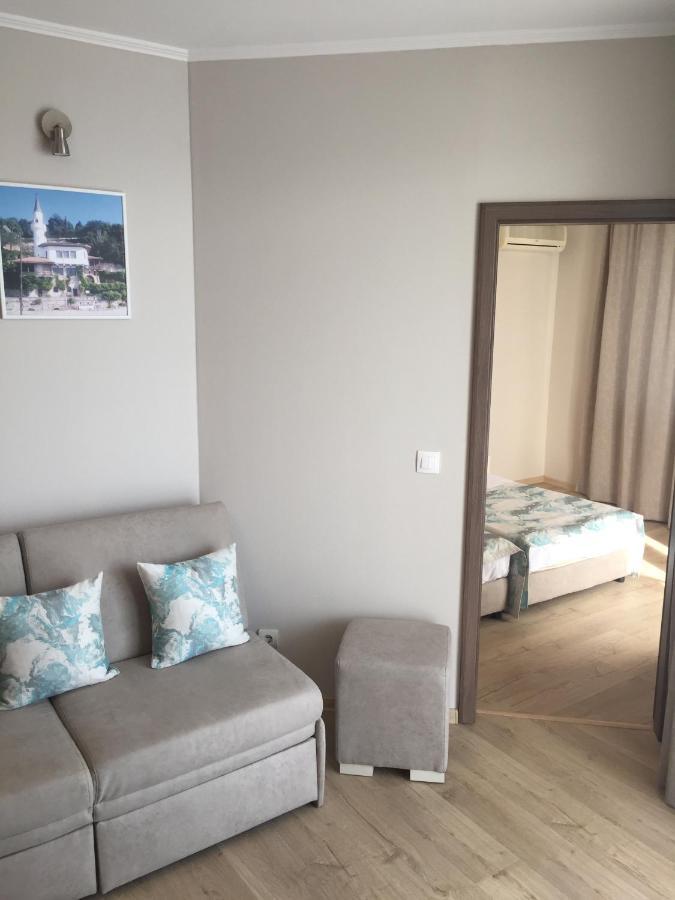 Helios Hotel Balcsik Kültér fotó