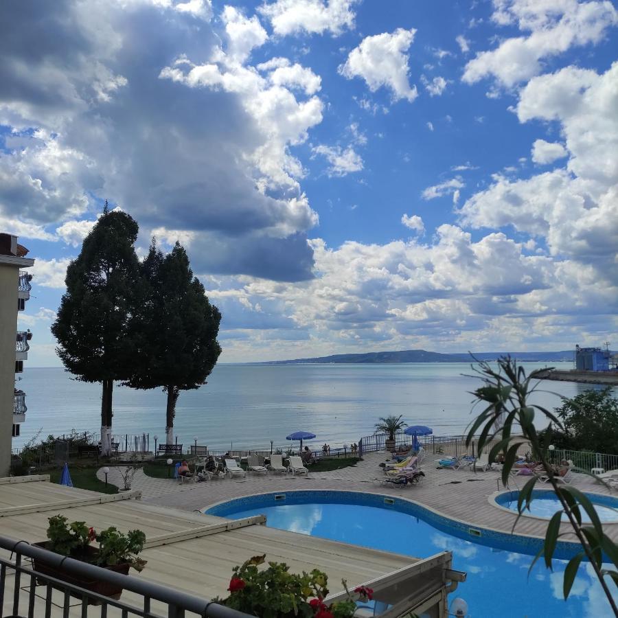 Helios Hotel Balcsik Kültér fotó
