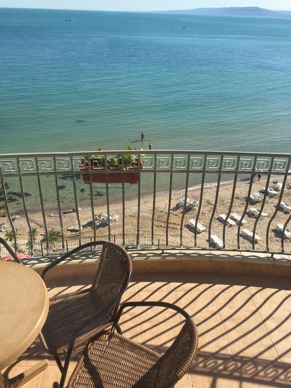 Helios Hotel Balcsik Kültér fotó