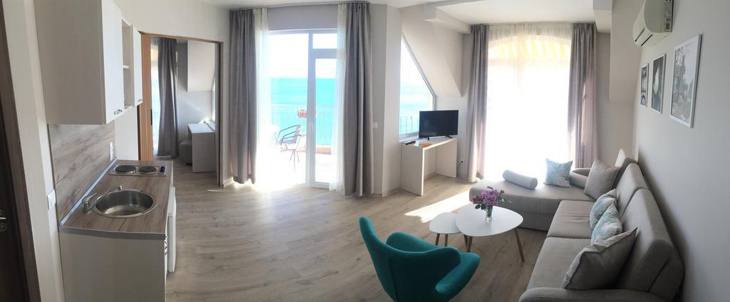 Helios Hotel Balcsik Kültér fotó